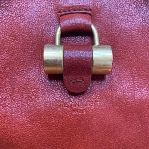 YSL MUSE - Picture 5 of 12